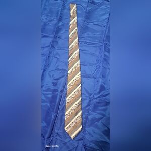 Stylish Tan and Brown Striped Tie